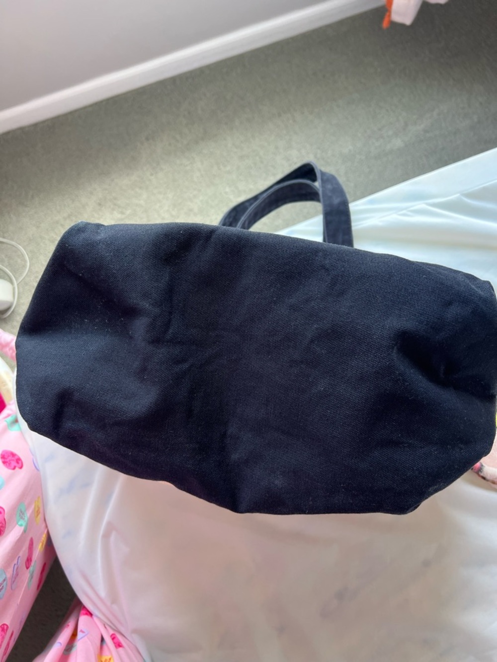 Vineyard Vines Tote Bag - Picture 5 of 7